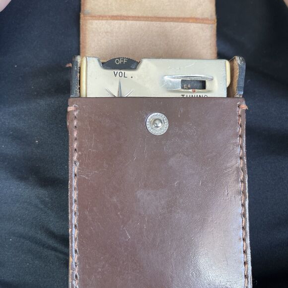 Americana Six Transistor Radio Ryukyu Okinawa Japan Aqua Blue Portable Vintage - Picture 4 of 4